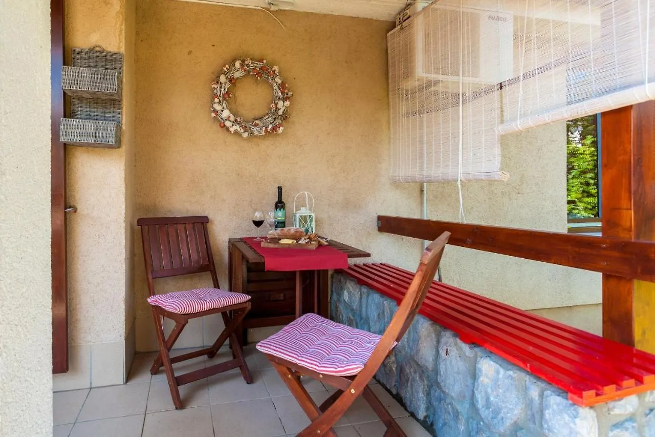 Apartments By The Sea Nska, Krk - 20697 Malinska 0*,  Croatia